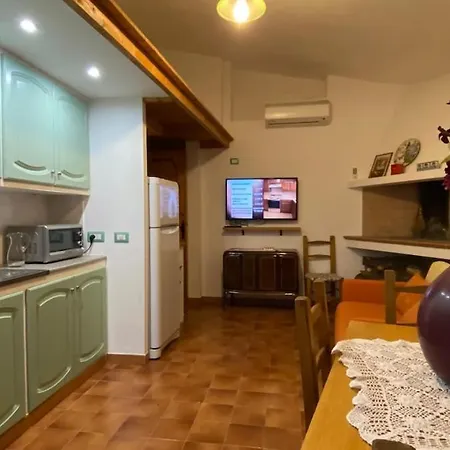 Apartman La Pasquina Casa Vacanze, Tempio Pausania